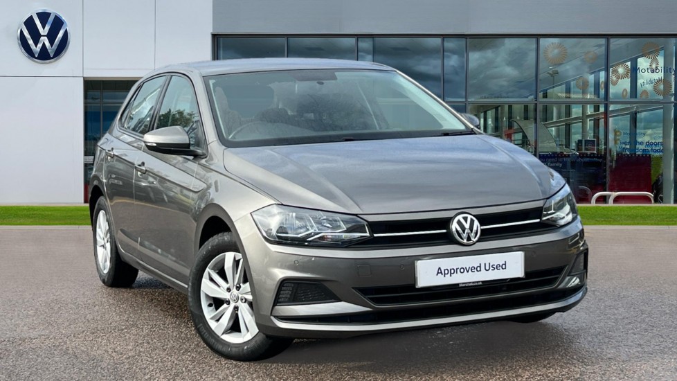 Used Volkswagen Polo 2019 for sale - 76447316: Photo 1