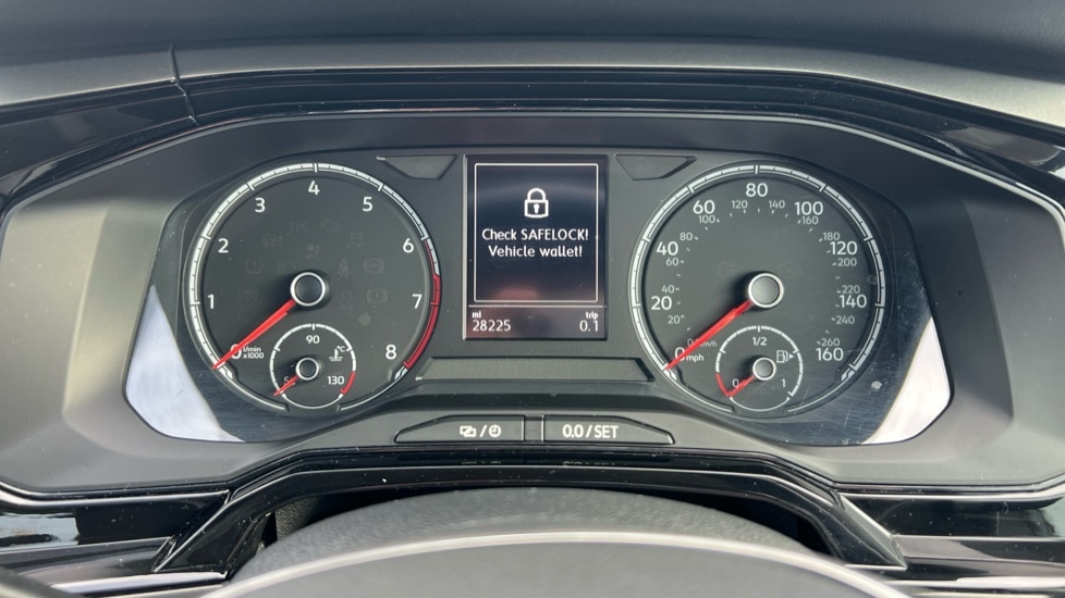 Used Volkswagen Polo 2019 for sale - 76447316: Photo 14