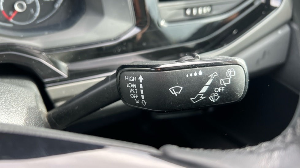 Used Volkswagen Polo 2019 for sale - 76447316: Photo 32