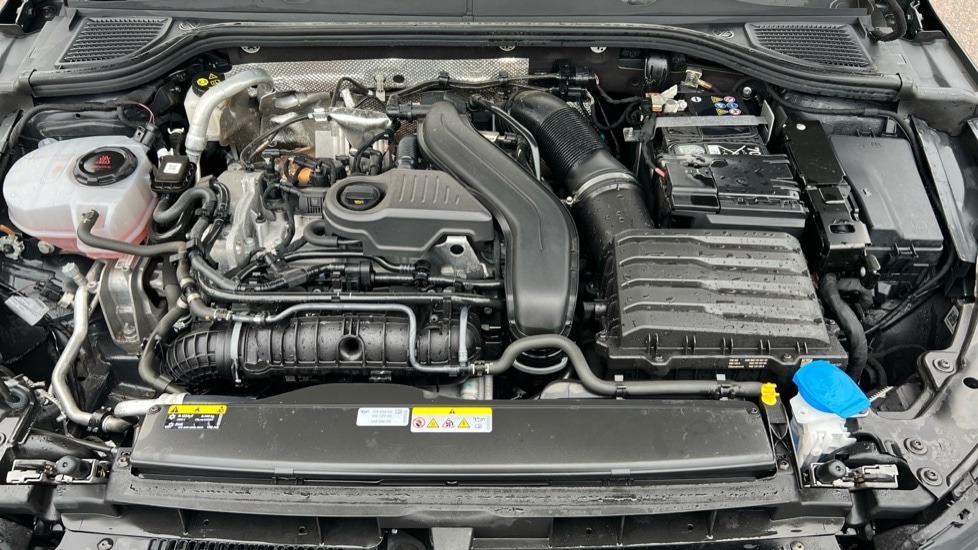 Used Volkswagen Golf 2024 for sale - 77060666: Photo 17