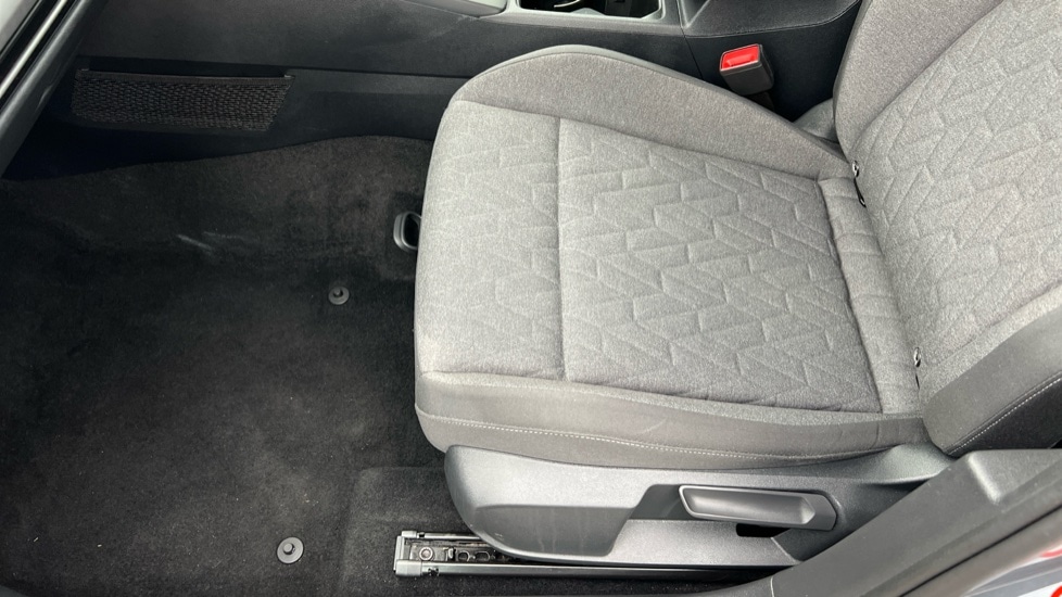 Used Volkswagen Golf 2024 for sale - 77060666: Photo 39