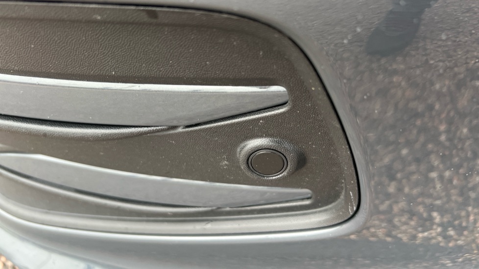 Used Volkswagen Golf 2024 for sale - 77060666: Photo 51