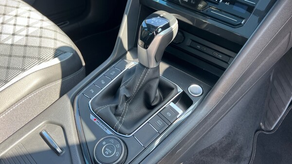 Used Volkswagen Tiguan 2021 for sale - 75688550: Photo 36