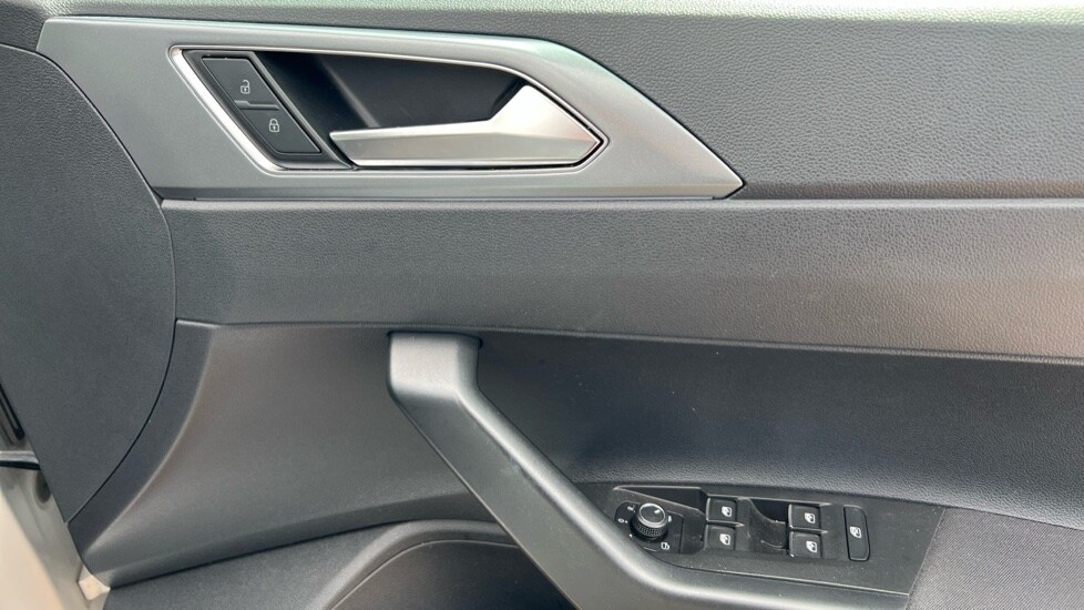 Used Volkswagen Polo 2021 for sale - 76112320: Photo 37