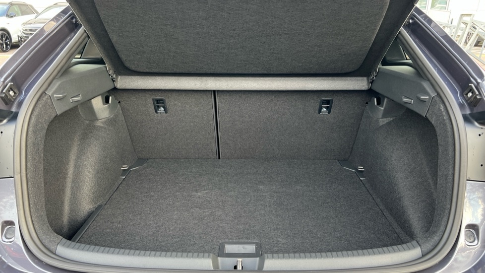 Used Volkswagen Taigo 2025 for sale - 76873830: Photo 16