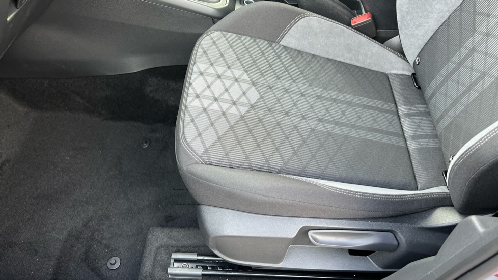 Used Volkswagen Taigo 2025 for sale - 76873830: Photo 39