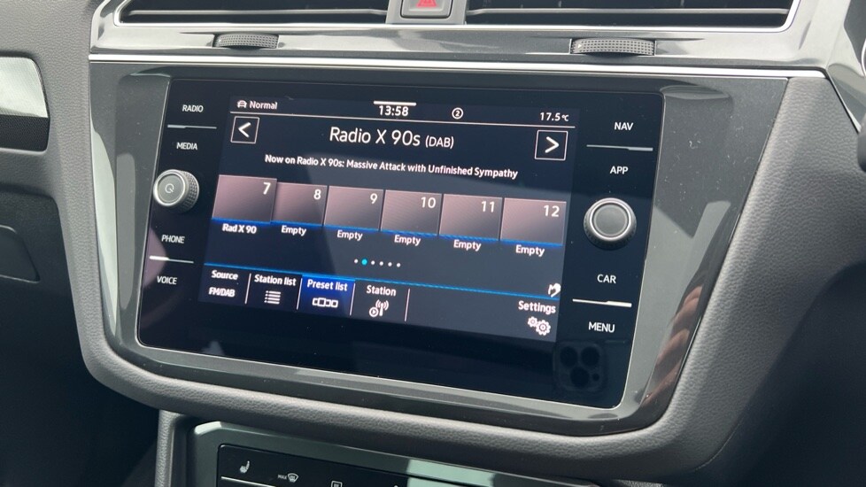 Used Volkswagen Tiguan 2023 for sale - 76124807: Photo 25