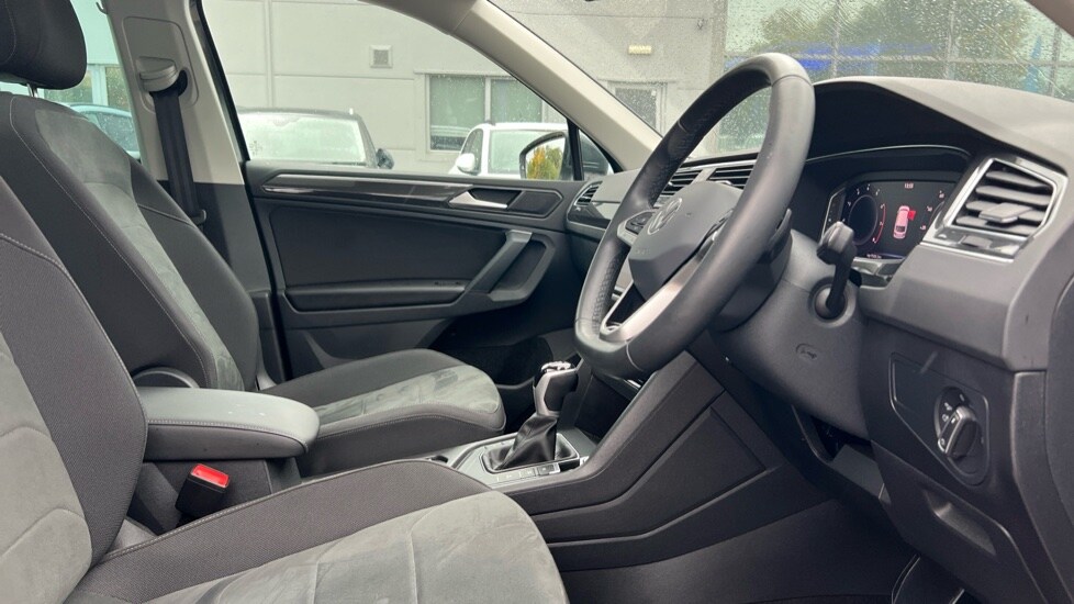 Used Volkswagen Tiguan 2023 for sale - 76124807: Photo 26