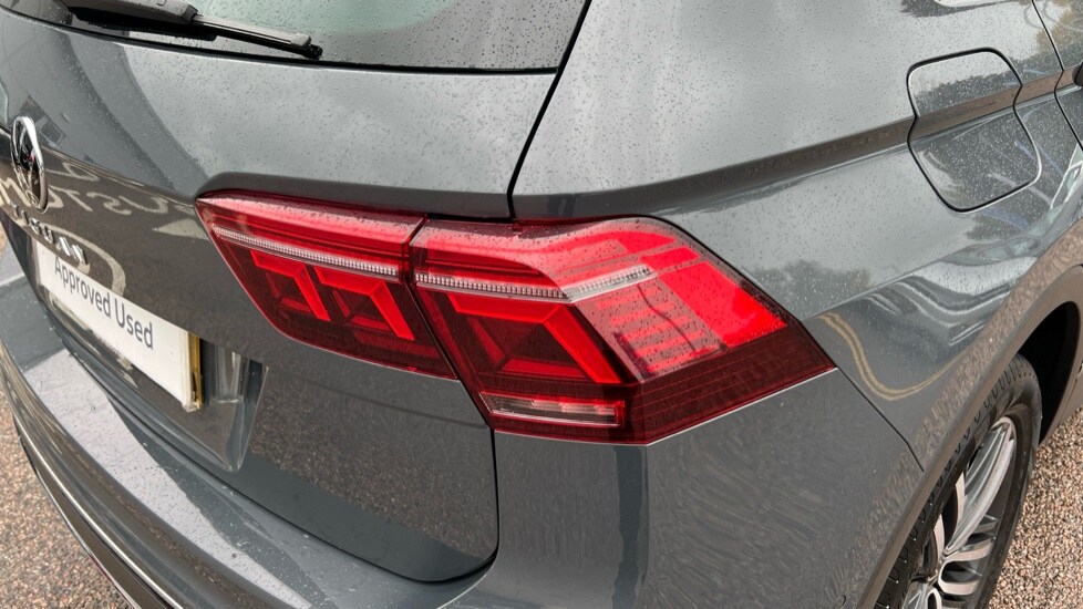 Used Volkswagen Tiguan 2023 for sale - 76124807: Photo 41