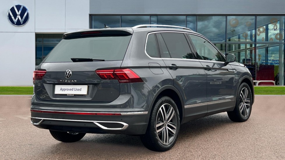 Used Volkswagen Tiguan 2023 for sale - 76124807: Photo 8