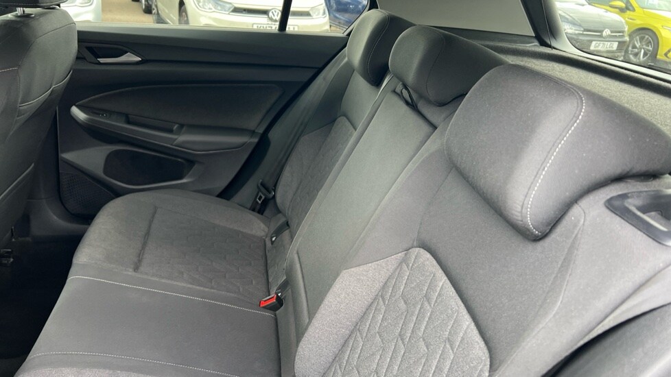 Used Volkswagen Golf 2024 for sale - 75843955: Photo 15
