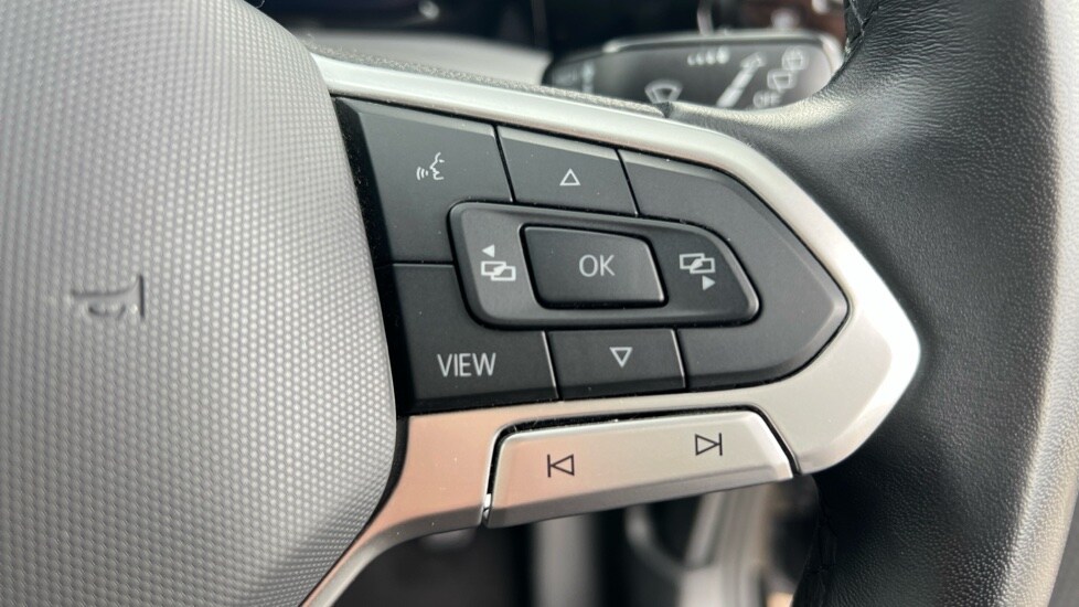 Used Volkswagen Golf 2024 for sale - 75843955: Photo 30