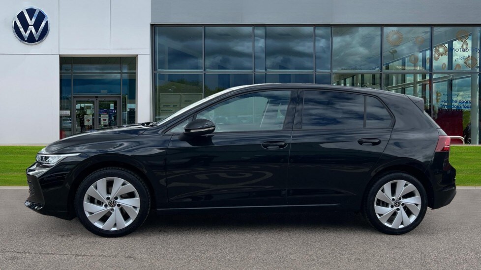 Used Volkswagen Golf 2024 for sale - 75843955: Photo 9