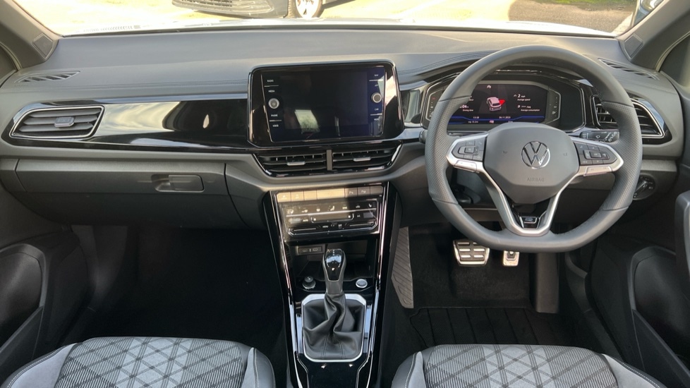 Used Volkswagen T-Roc 2025 for sale - 76873821: Photo 12