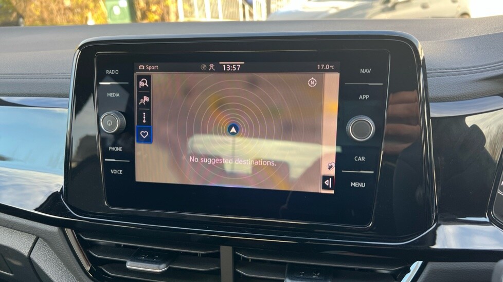 Used Volkswagen T-Roc 2025 for sale - 76873821: Photo 21