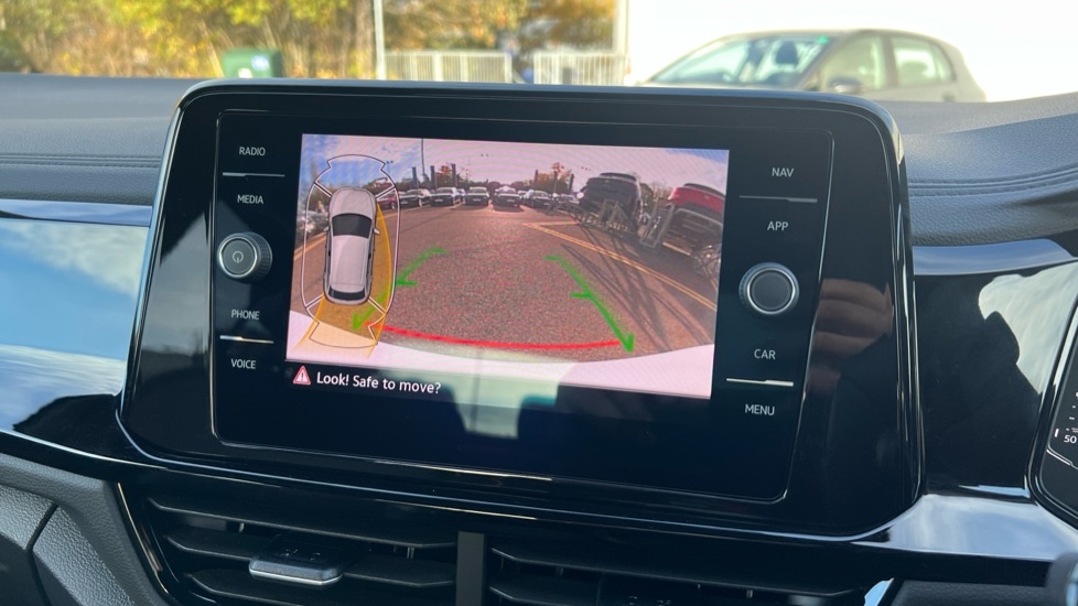 Used Volkswagen T-Roc 2025 for sale - 76873821: Photo 22