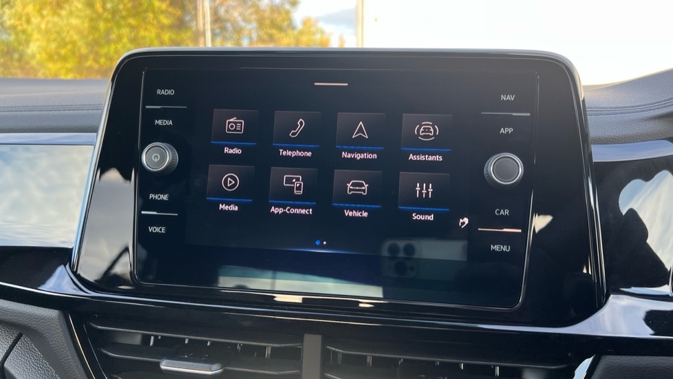 Used Volkswagen T-Roc 2025 for sale - 76873821: Photo 24