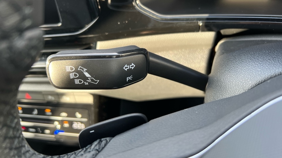 Used Volkswagen T-Roc 2025 for sale - 76873821: Photo 33