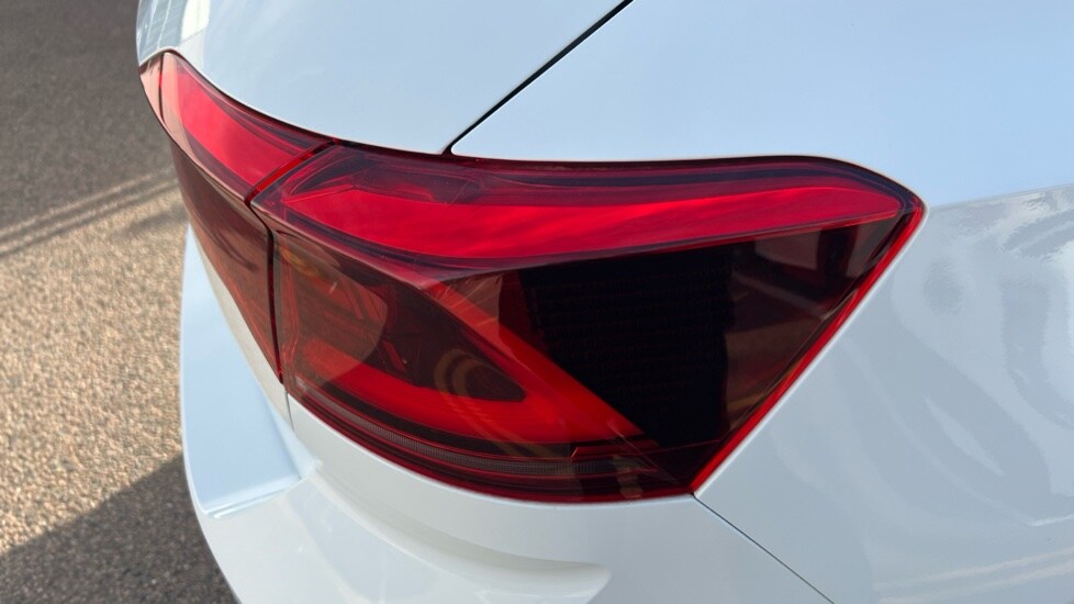 Used Volkswagen T-Roc 2025 for sale - 76873821: Photo 45