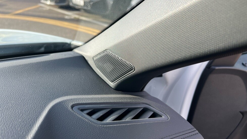 Used Volkswagen T-Roc 2025 for sale - 76873821: Photo 47