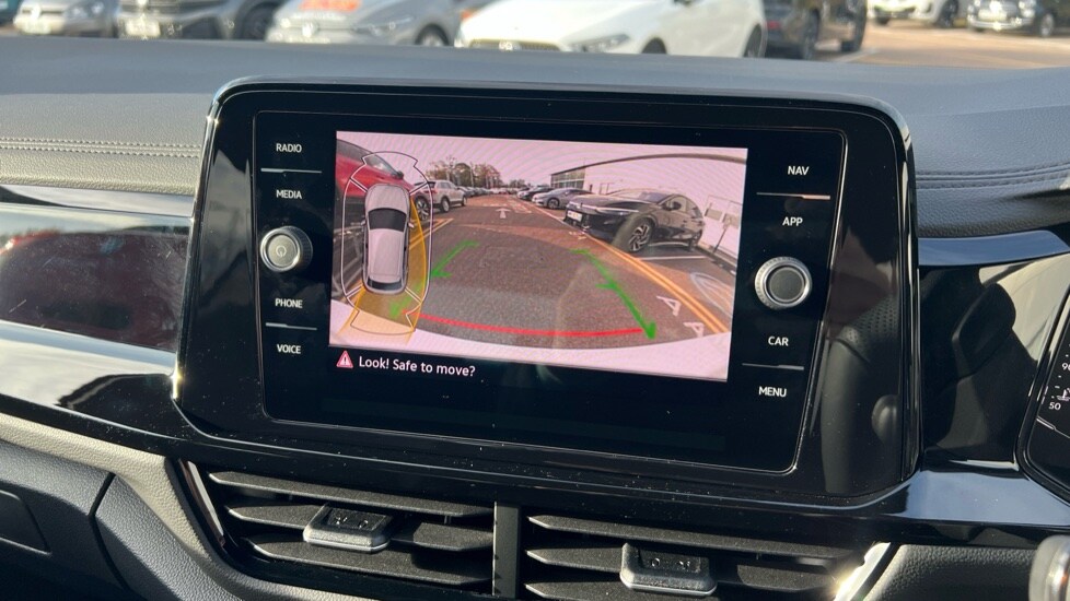 Used Volkswagen T-Roc 2025 for sale - 76873821: Photo 52