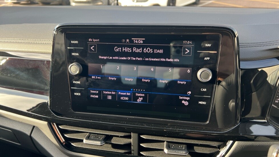 Used Volkswagen T-Roc 2025 for sale - 76873821: Photo 53