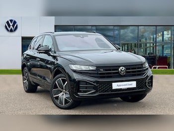2025 - 3.0 V6 TDI 4Motion 286 Black Edition 5dr Tip Auto