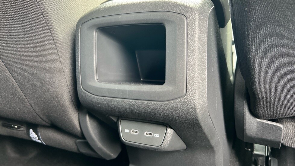 Used Volkswagen T-Cross 2025 for sale - 76328169: Photo 34