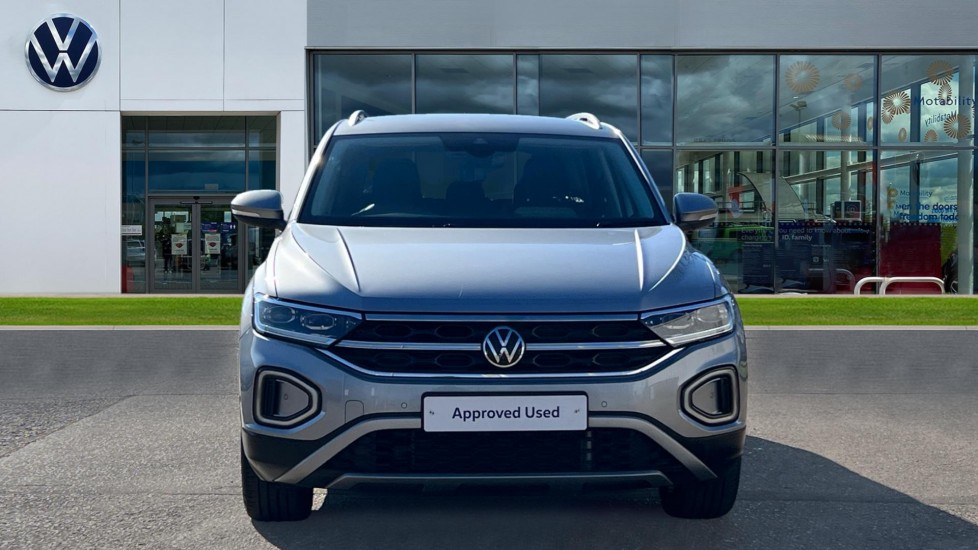 Used Volkswagen T-Roc 2023 for sale - 77057895: Photo 10