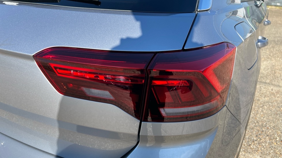 Used Volkswagen T-Roc 2023 for sale - 77057895: Photo 42