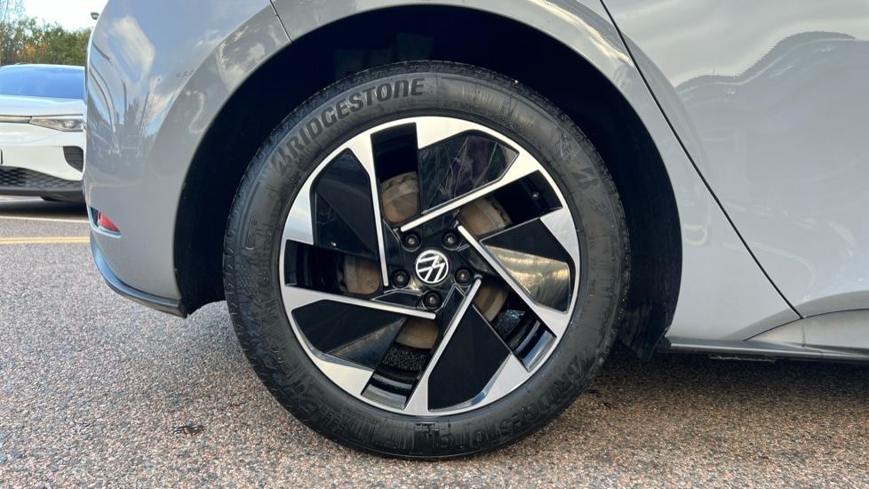 Used Volkswagen ID.3 2022 for sale - 76870477: Photo 5