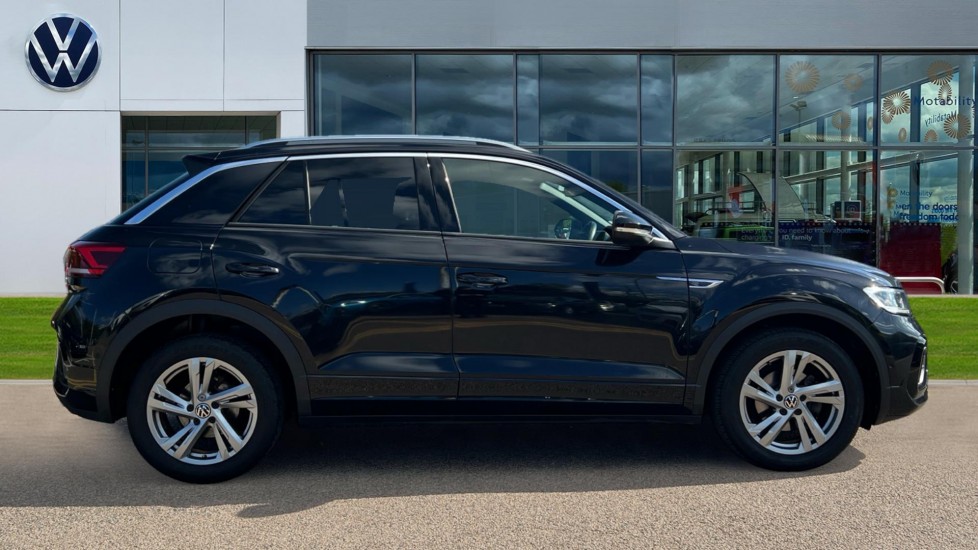 Used Volkswagen T-Roc 2022 for sale - 76161400: Photo 4