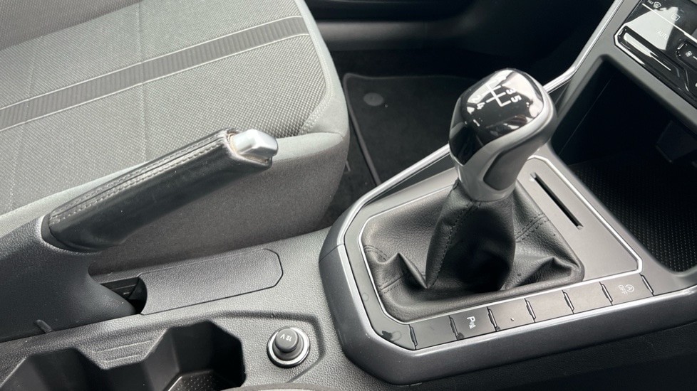 Used Volkswagen Polo 2022 for sale - 76104162: Photo 35