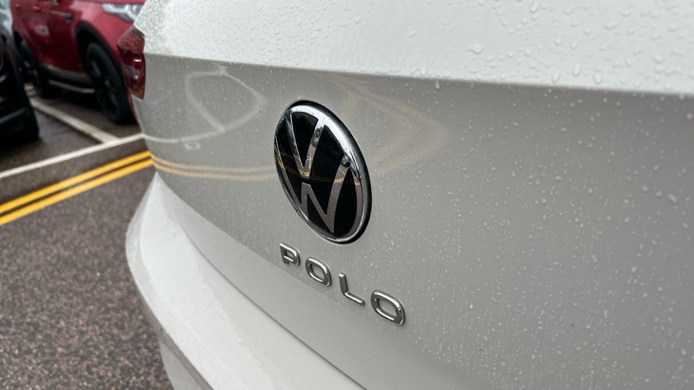 Used Volkswagen Polo 2022 for sale - 76104162: Photo 40