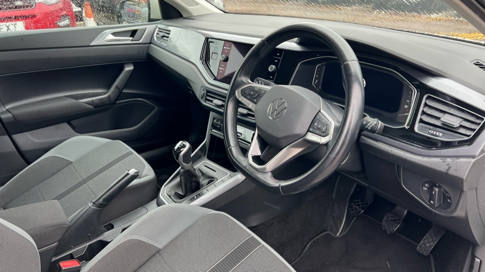 Used Volkswagen Polo 2022 for sale - 76104162: Photo 6