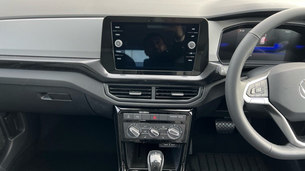 Used Volkswagen T-Cross 2025 for sale - 76870256: Photo 13