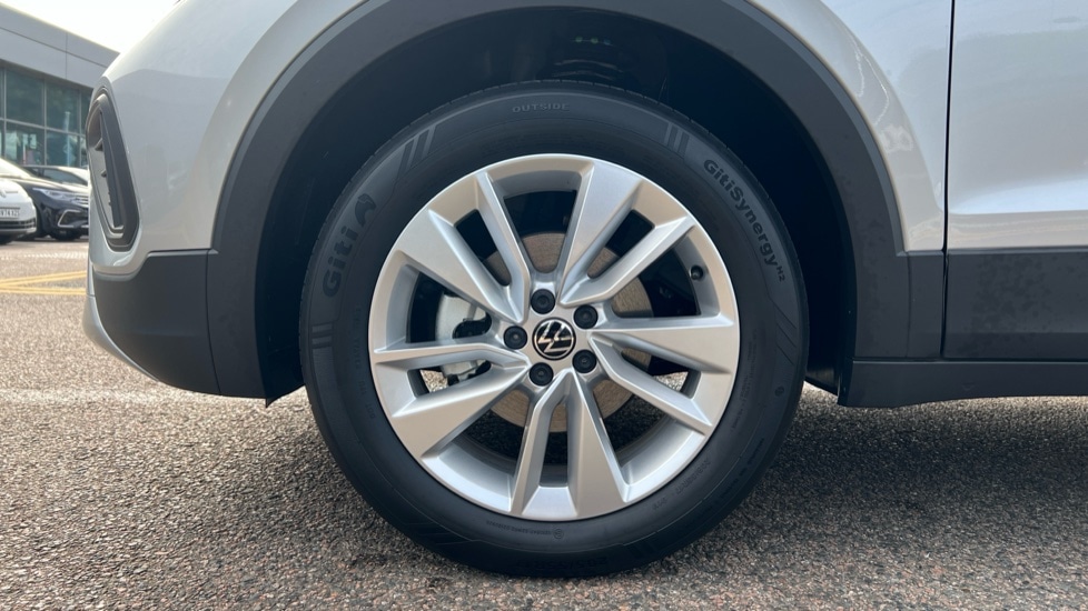 Used Volkswagen T-Cross 2025 for sale - 76870256: Photo 18