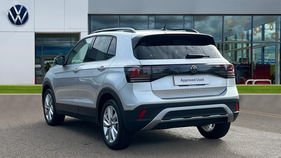 Used Volkswagen T-Cross 2025 for sale - 76870256: Photo 3