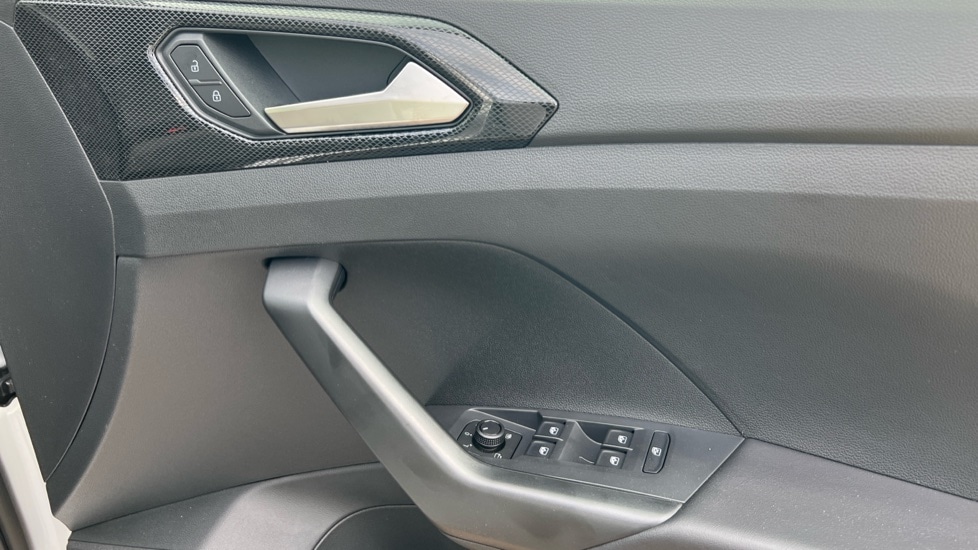 Used Volkswagen T-Cross 2025 for sale - 76870256: Photo 37