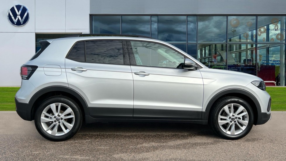 Used Volkswagen T-Cross 2025 for sale - 76870256: Photo 4