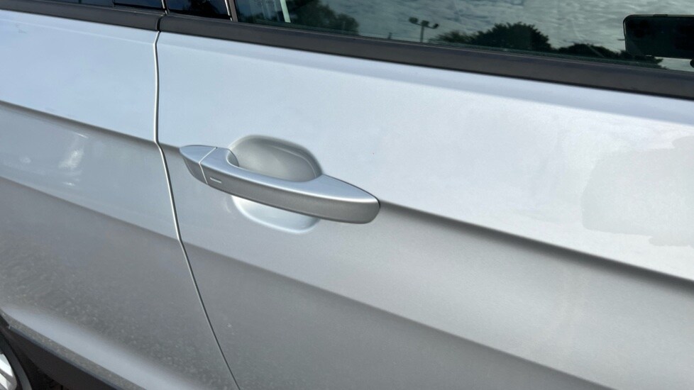 Used Volkswagen T-Cross 2025 for sale - 76870256: Photo 43