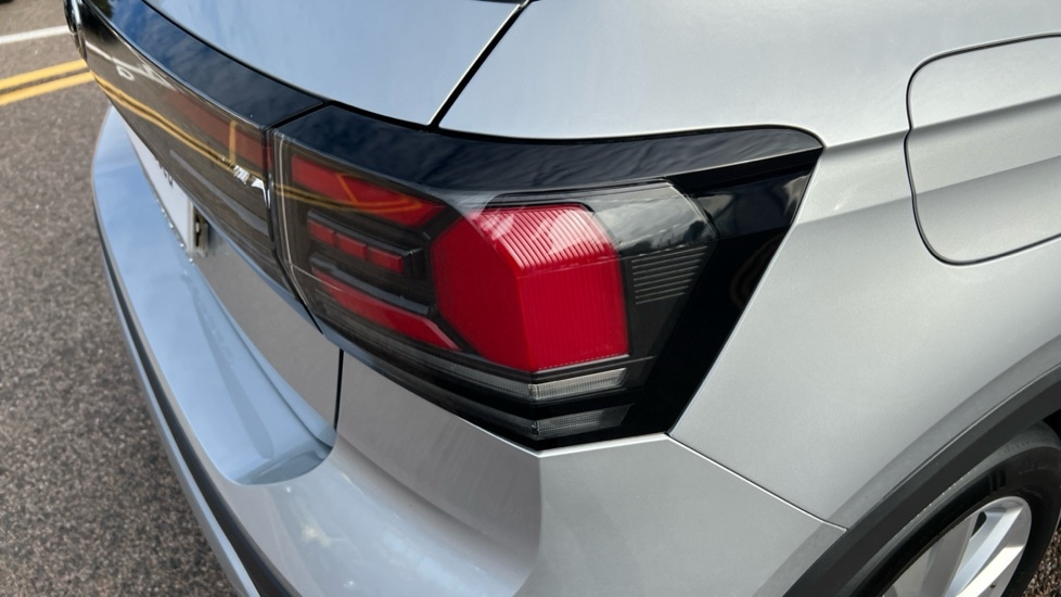 Used Volkswagen T-Cross 2025 for sale - 76870256: Photo 44