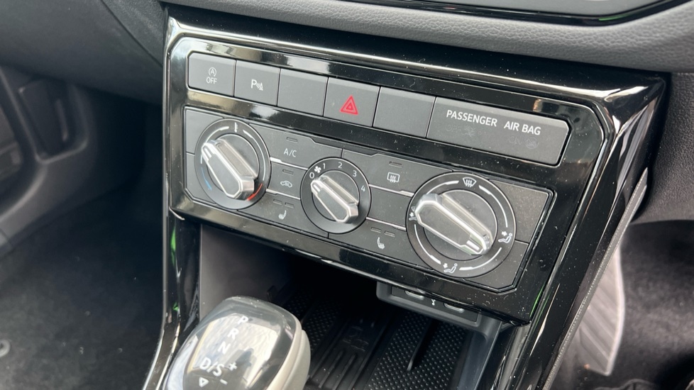 Used Volkswagen T-Cross 2025 for sale - 76870256: Photo 47