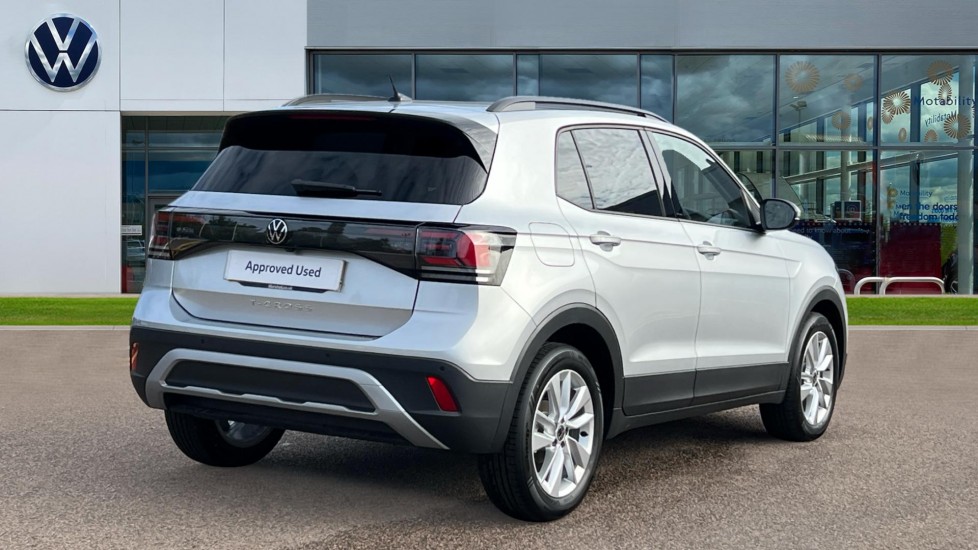 Used Volkswagen T-Cross 2025 for sale - 76870256: Photo 8