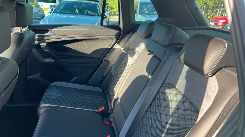 Used Volkswagen Tiguan 2023 for sale - 76869528: Photo 15