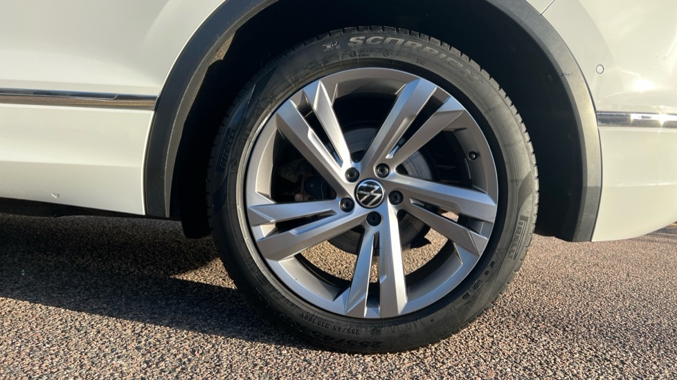 Used Volkswagen Tiguan 2023 for sale - 76869528: Photo 19