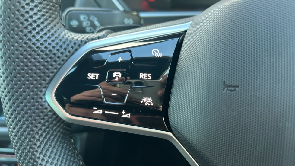 Used Volkswagen Tiguan 2023 for sale - 76869528: Photo 31