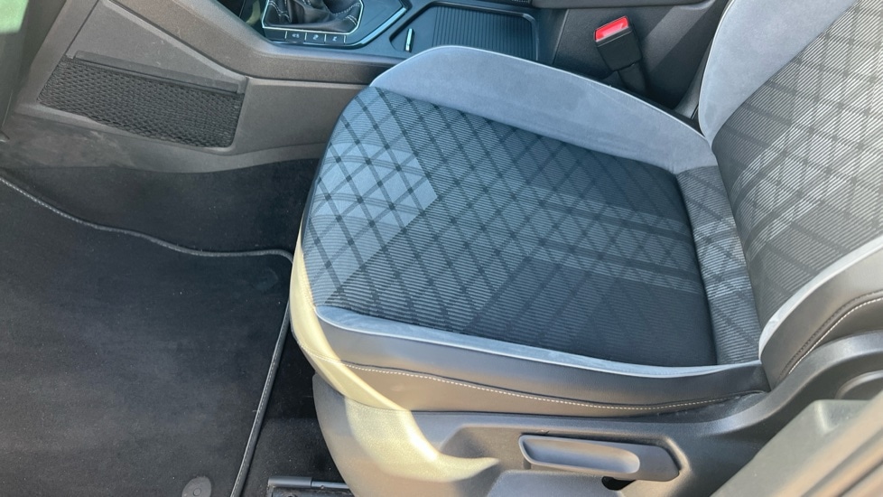 Used Volkswagen Tiguan 2023 for sale - 76869528: Photo 39