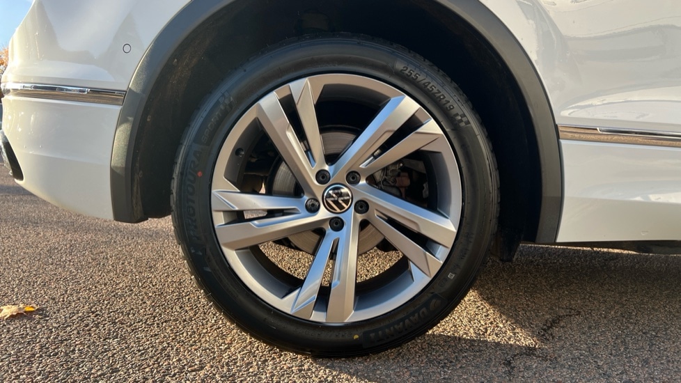 Used Volkswagen Tiguan 2023 for sale - 76869528: Photo 5