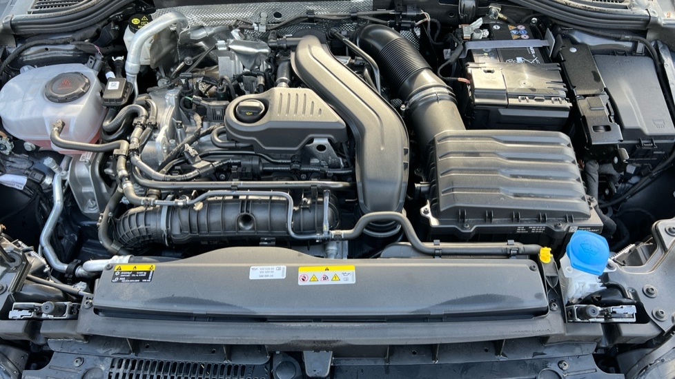 Used Volkswagen Golf 2025 for sale - 76869699: Photo 17